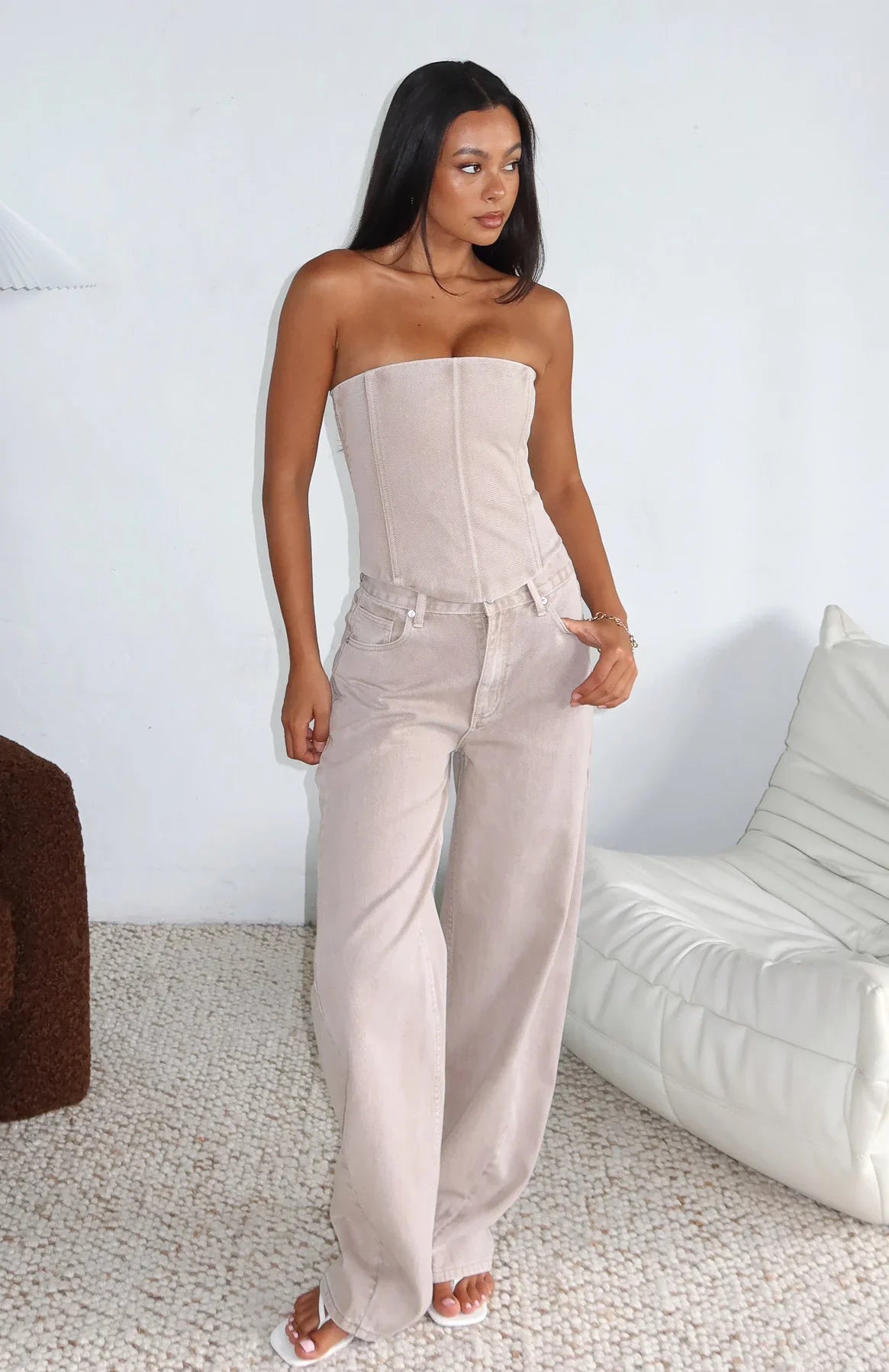 Kiara Mid Rise Barrel Leg Jeans Sesame Wash