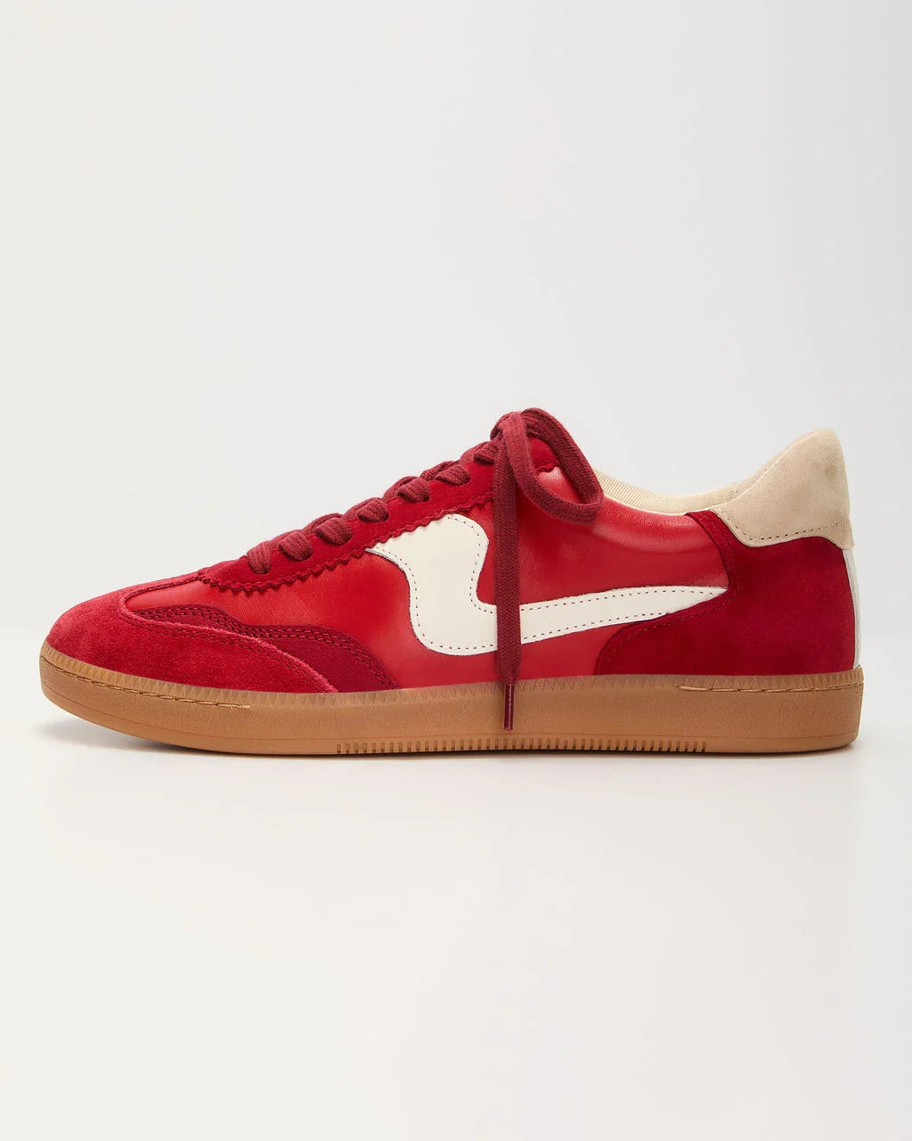 Right Catch Sneakers