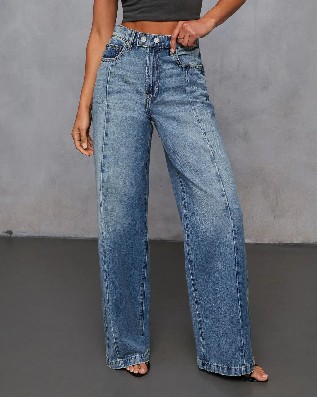 Beverly Rigid Wide Leg Jeans