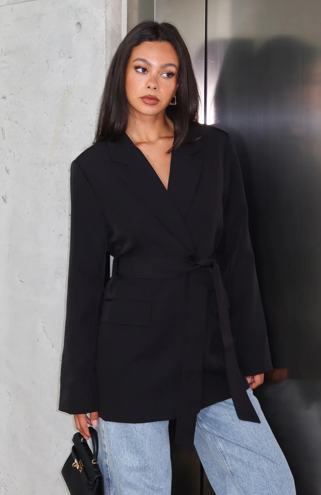 How They Shine Jacket Black