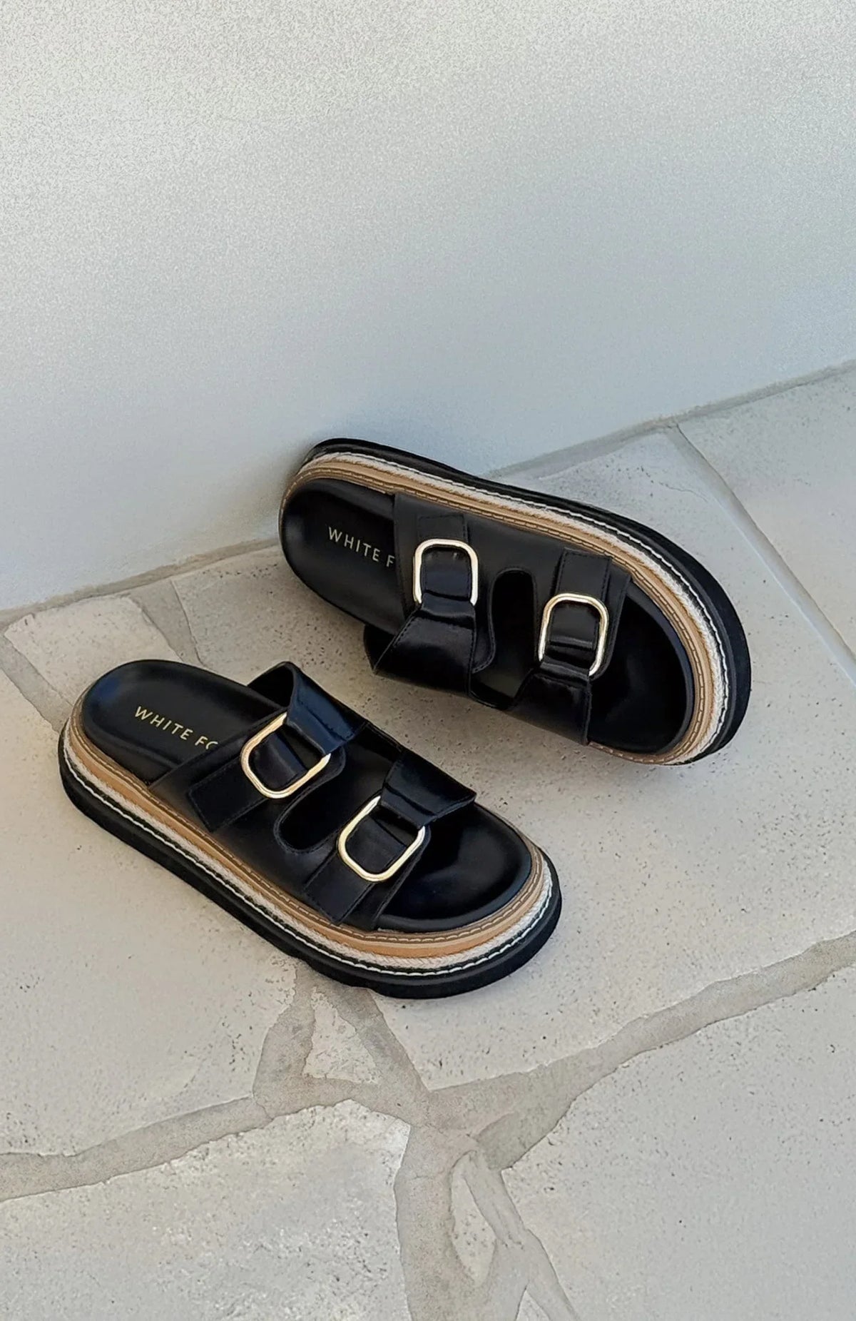 Rowan Flats Black