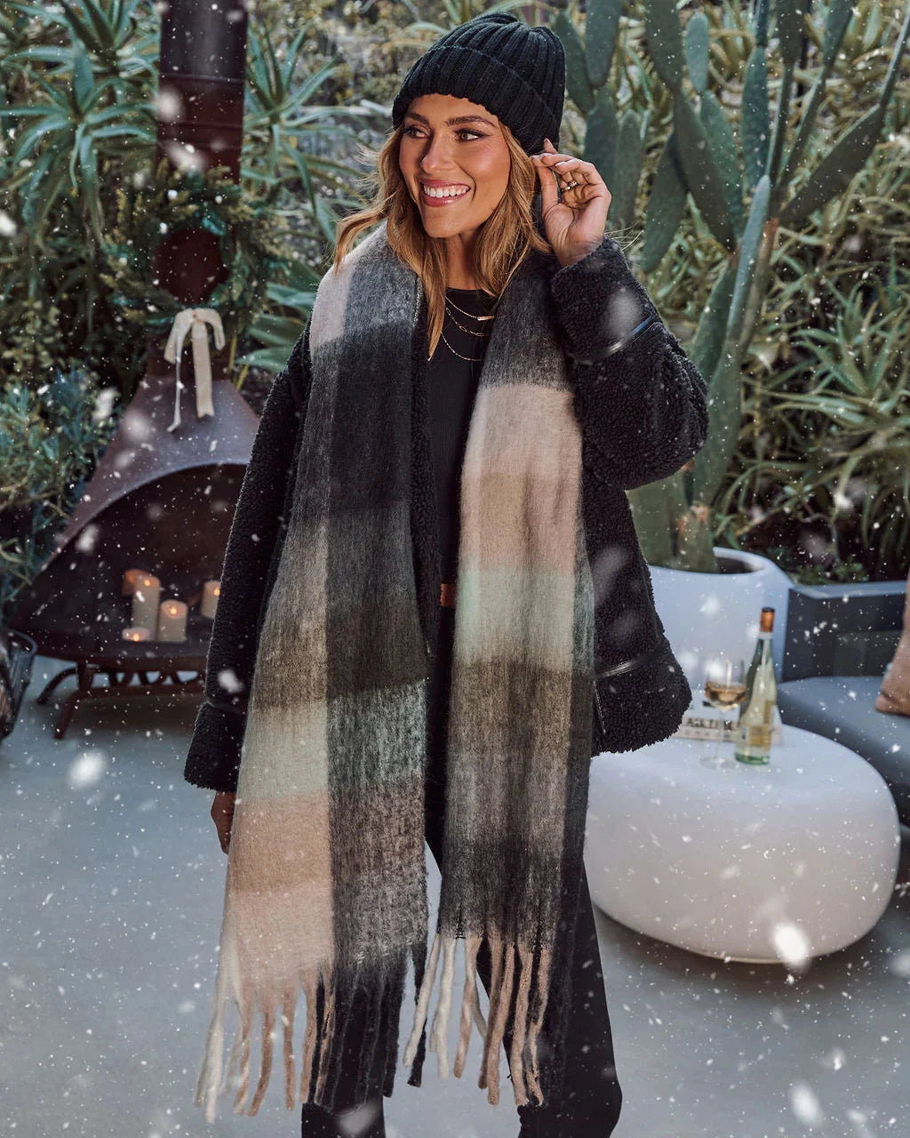 Cabin Light Plaid Print Scarf