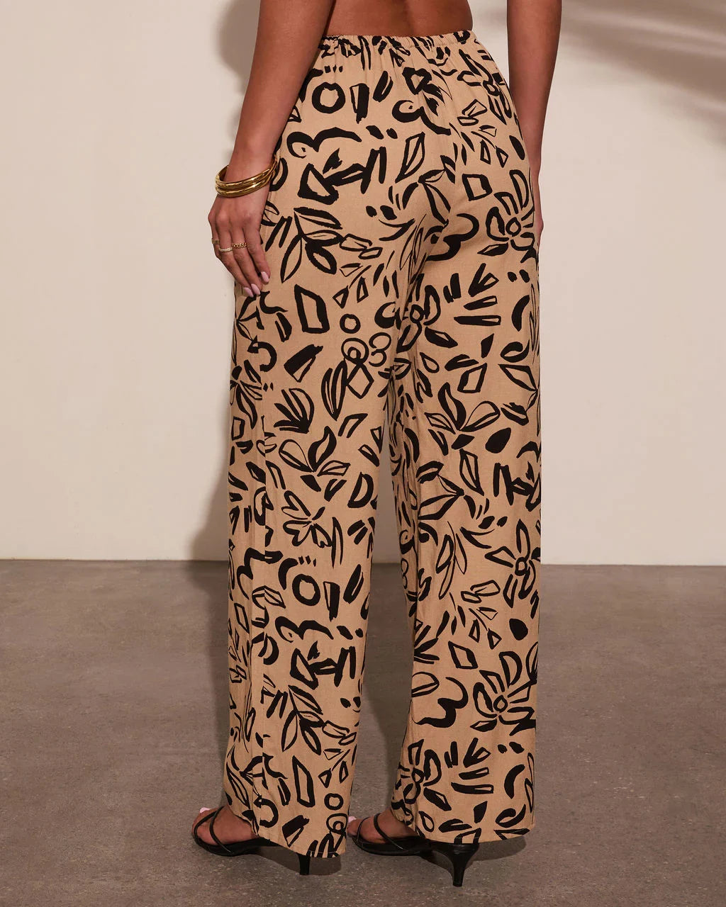 Carriena Abstract Print Pants
