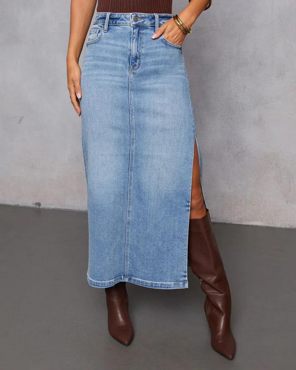 Chic Side Slit Denim Midi Skirt