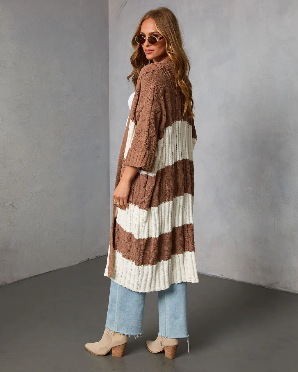 Nestle Down Contrast Stripe Knit Cardigan